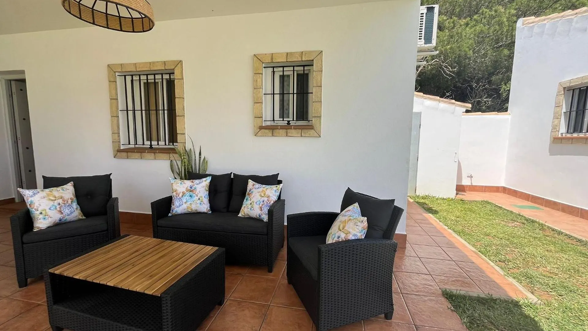 Chalet Andaluz Con Piscina Chiclana de la Frontera 0*,